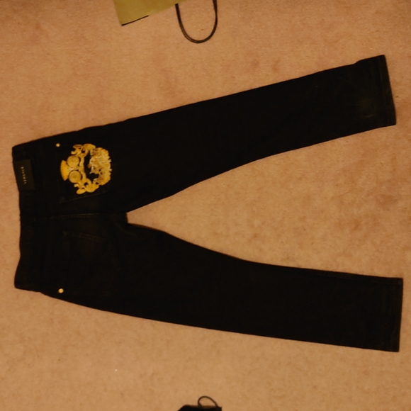 Jeans - Picture 1 of 2